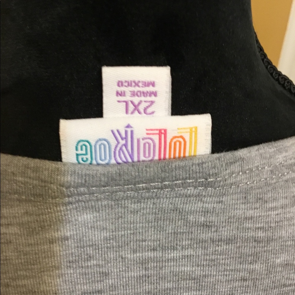 LuLaRoe Randy - Picture 3 of 4